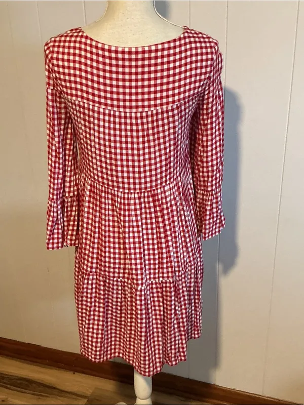 beachlunchlounge Red and White Gingham Tiered Long-Sleeve Dress - Image 4