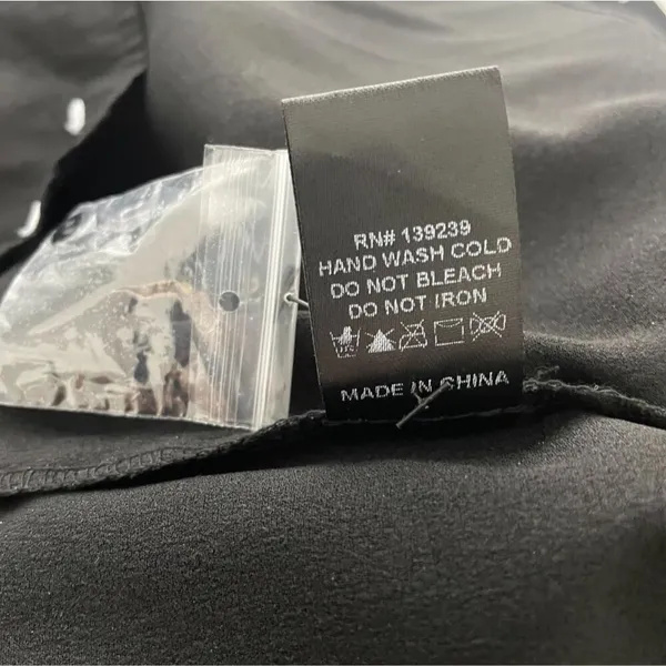 Tuckernuck Pomander Place Size Medium Taylor Dress Black Long Sleeve - Image 11