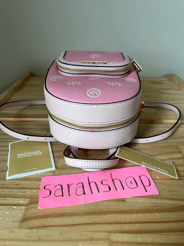 Michael Kors Backpack/Crossbody - Image 6