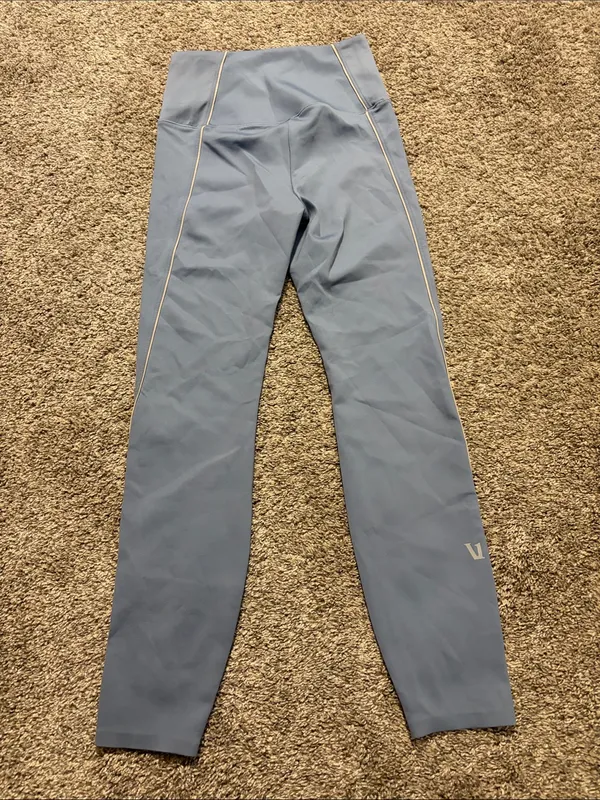 Vuori Women’s Evolve Lunar Blue Athletic Leggings Small - Image 7