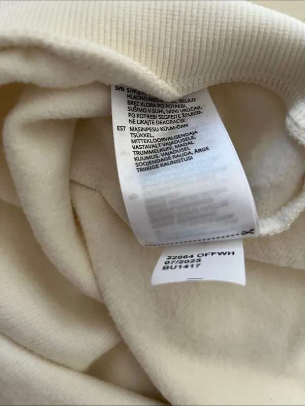 Brixton Cream Pullover with Tan Label Red Size M - Image 11