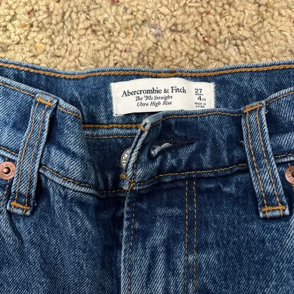 Abercrombie Jeans 90s Straight Ultra High-Rise - Image 3