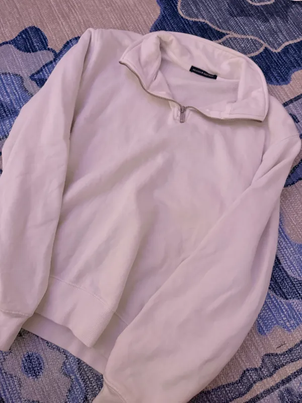 Brandy Melville sweatshirt  - Image 3