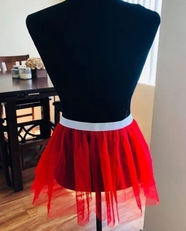 Disney Women’s Red Tutu Skirt sz S - Image 2
