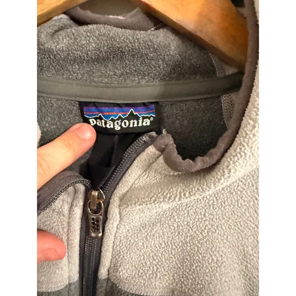 Patagonia Fleece Hoodie Womens L Gray Full Zip Colorblock Synchilla Jacket - Image 3