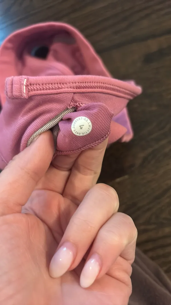 Lululemon Sports Bra - Image 5