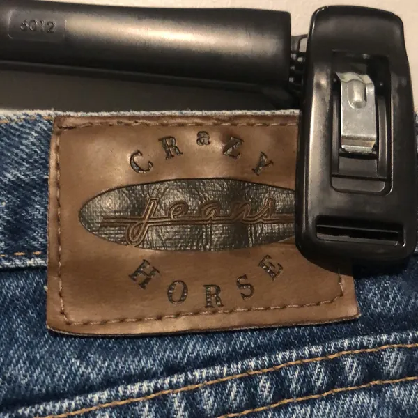 Crazy Horse Vintage High Waited Jeans - Image 5