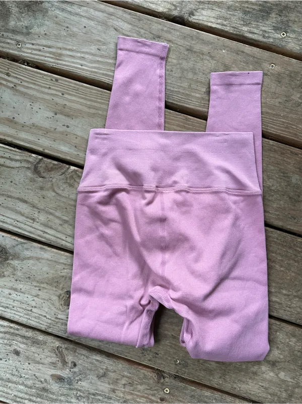 Spiritual Gangster Love Sculpt leggings light pink ribbed xs/ small - Image 4