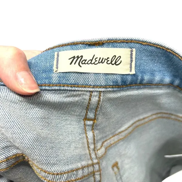 Madewell The Petite Perfect Vintage Straight‎ Jean Danby Wash: Knee-Rip Edition - Image 9