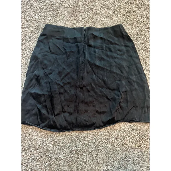 Wilfred Aritzia Muse Mini Skirt Black Viscose Side Slit Size 2 75002 - Image 5