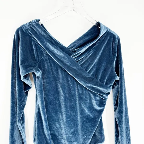 Kittenish‎ Velvet Off Shoulder Bodysuit Women's Size XL Blue Glam - Image 4