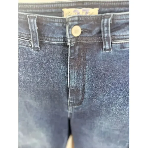 We The Free Kick Flare Jeans Size 27 Short Medium Wash Blue Denim - Image 9
