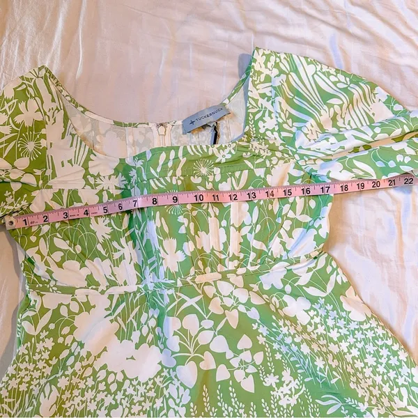 Tuckernuck Nealy Corset Top Green Garden Floral Print NEW Medium - Image 7