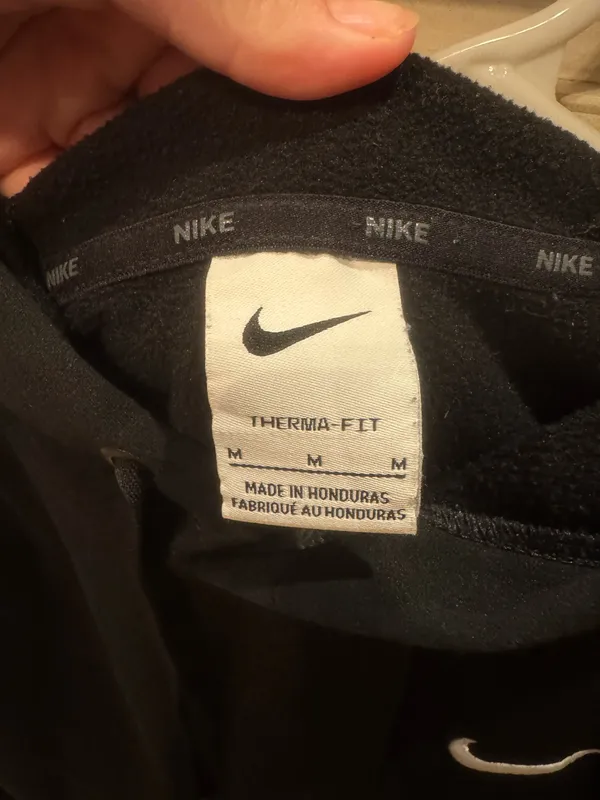 Black Nike Hoodie - Image 2