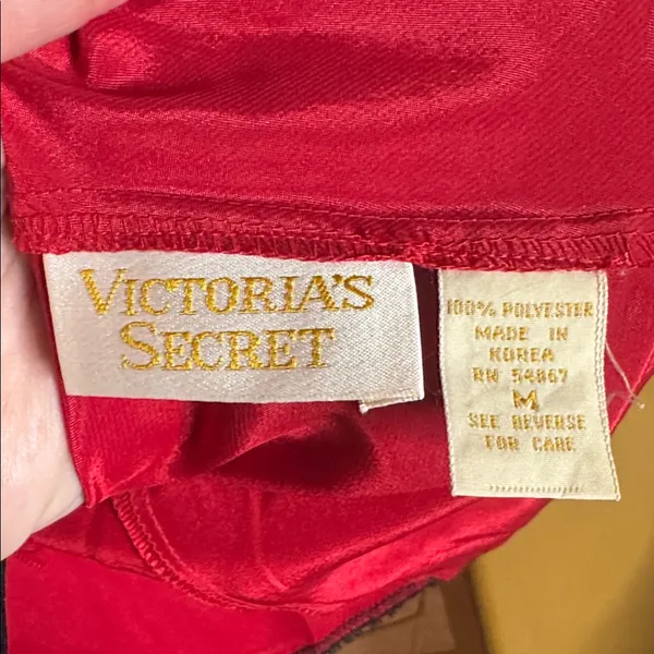 Victoria's Secret Gold Label Red Satin Camisole with Black Lace Size Medium - Image 3