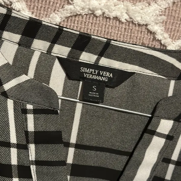 Simply Vera Wang Plaid Detailed Button Up Flannel Half Shirt Pullover - Image 2