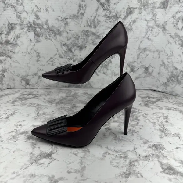 Kenzo Womens LOVE Pumps Heels Size 38 US 7.5 Burgundy Wine Black Statement Shoes - Image 5