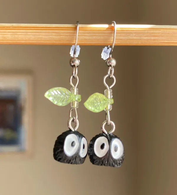 Handmade Kawaii fairy cottage style soot dangle earrings 🍃🌀🌳 - Image 4