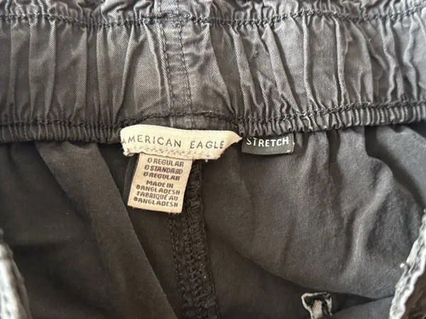 American Eagle Outfitters Black Cargo Pants - Image 3