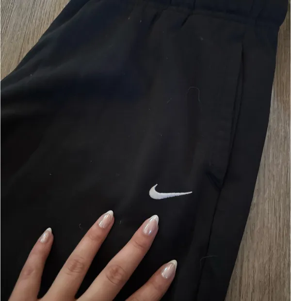 Nike Sweatpants Black - Image 2