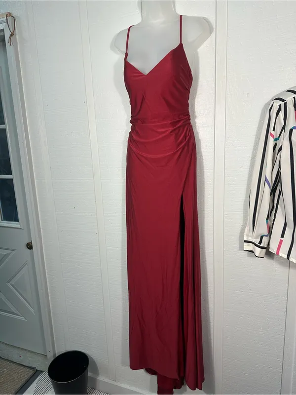 La Femme Red Spaghetti Strap Dress Size 2 NWT - Image 2