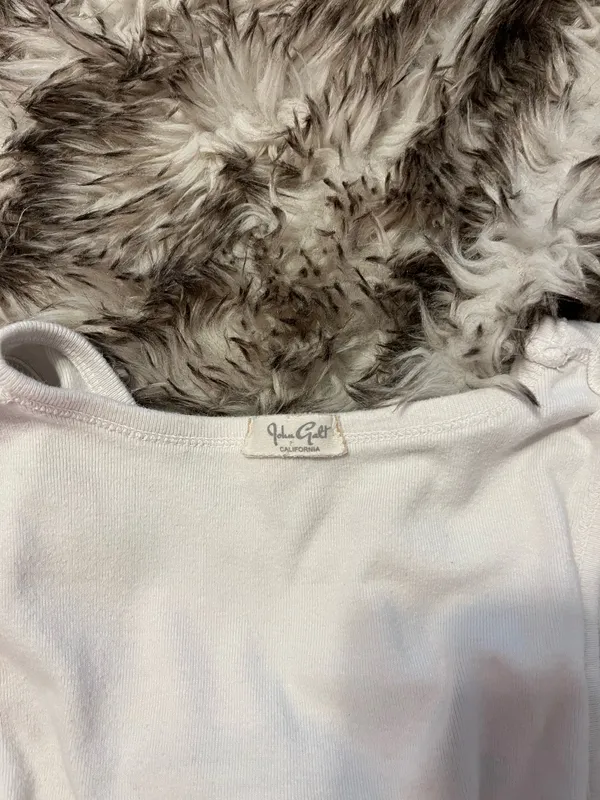 Brandy Melville Graphic Top - Image 3