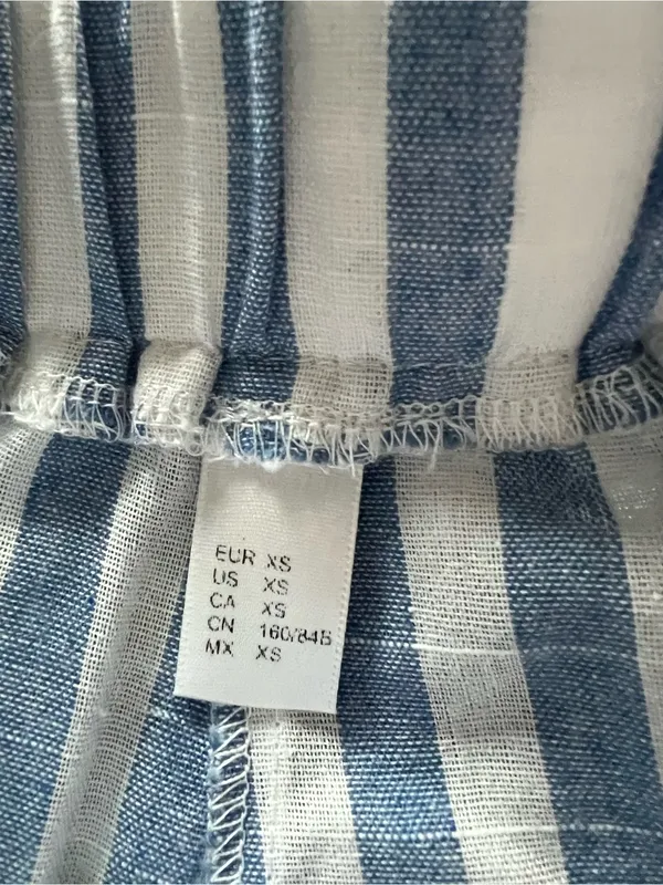 Amazon Blue and White Striped Women's Shorts Set - Image 4
