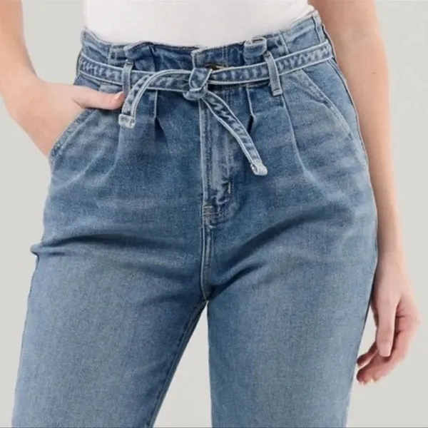 Hollister Ultra High Rise Paper Bag Mom Jeans‎ Size 24 D30 - Image 2