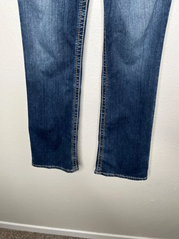Big Star Maddie Embroidered back pocket Bootcut Jeans Womens Size 26R - Image 4