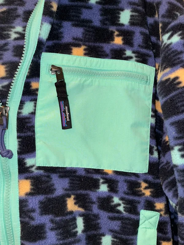 Patagonia Womens Medium Synchilla Jacket. Purple / Teal - Image 5