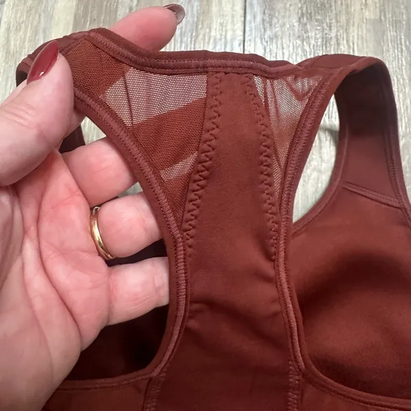 Athleta Hustle II Bra in Rust, Size 34B/C - Image 4