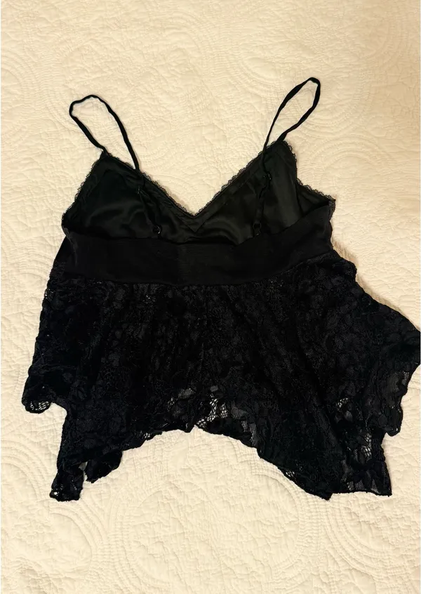 Urban Outfitters Black Top Lace - Image 2