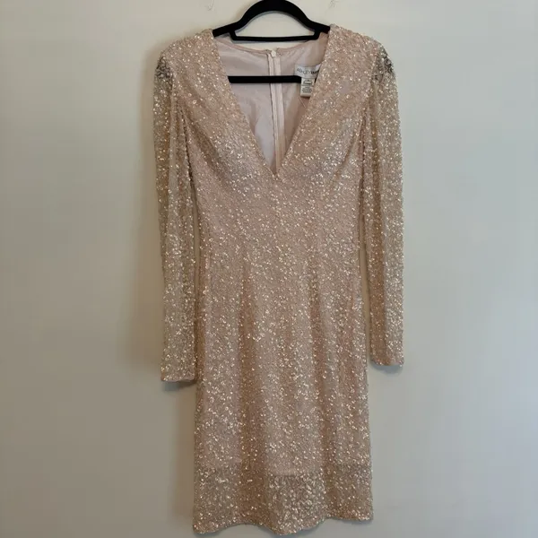 NWT Ashley Lauren Sz 2 Powder‎ Sequin Short Dress V Neck Formal Pageant Prom - Image 4