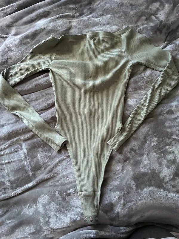 Out from Under Urban Outfitters Sage/Olive Green Ribbed Henley Bodysuit - Image 4
