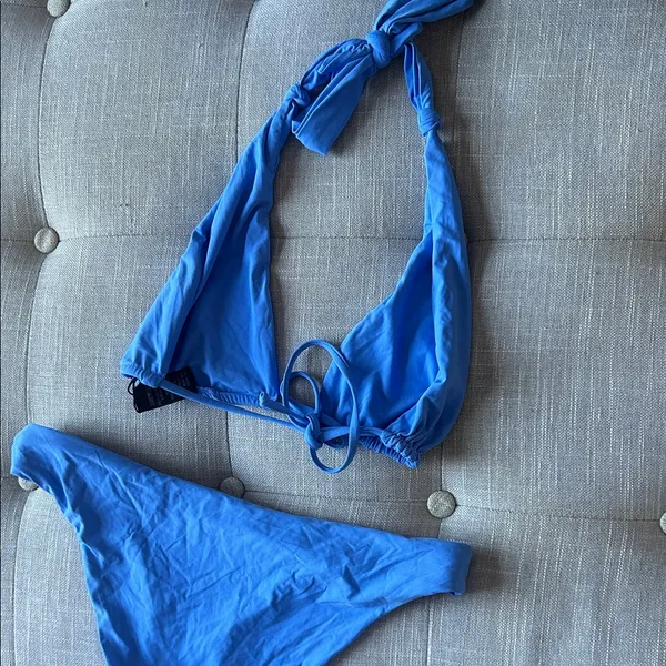 VYB Swim Perriwinkle Blue Two Piece Bikini Set Size Medium - Image 8
