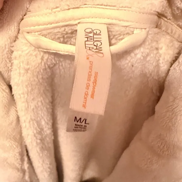 Gilligan & O'Malley Robe Size M - Image 7