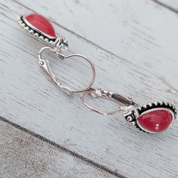 Vintage Earrings For Pierced Ears Red & Silver Tone - Fair Condition - Image 6