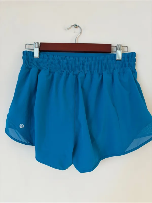 Lululemon Hotty Hot lined teal shorts - Image 3