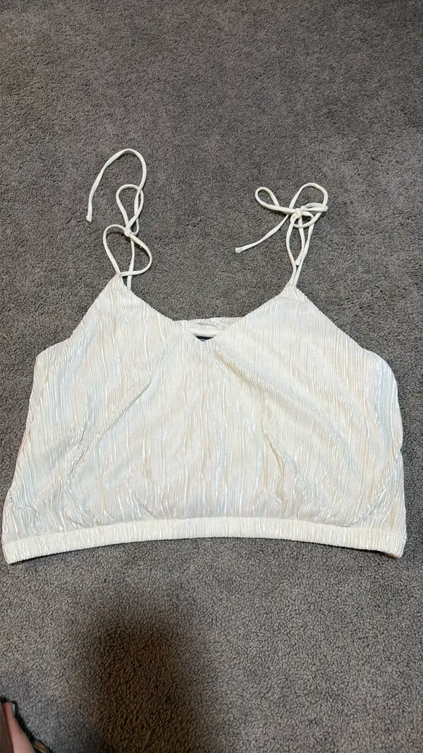 Express White Crop Top - Image 3