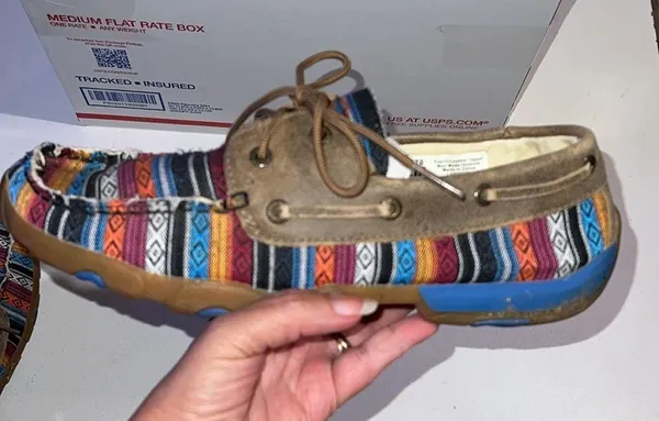 Twisted X Multicolor Patterned Boat Shoes 8.5
Sarape - Image 9