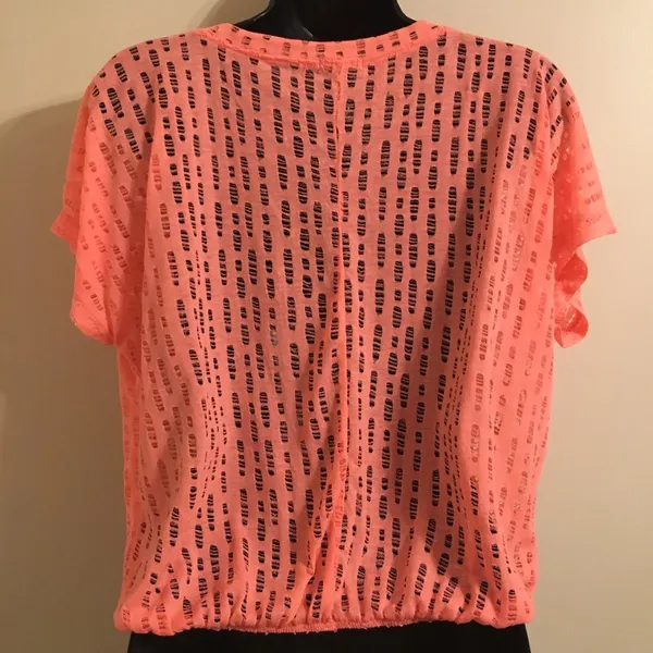 Lily Rose Neon Fashion Tee Size Medium - Image 2