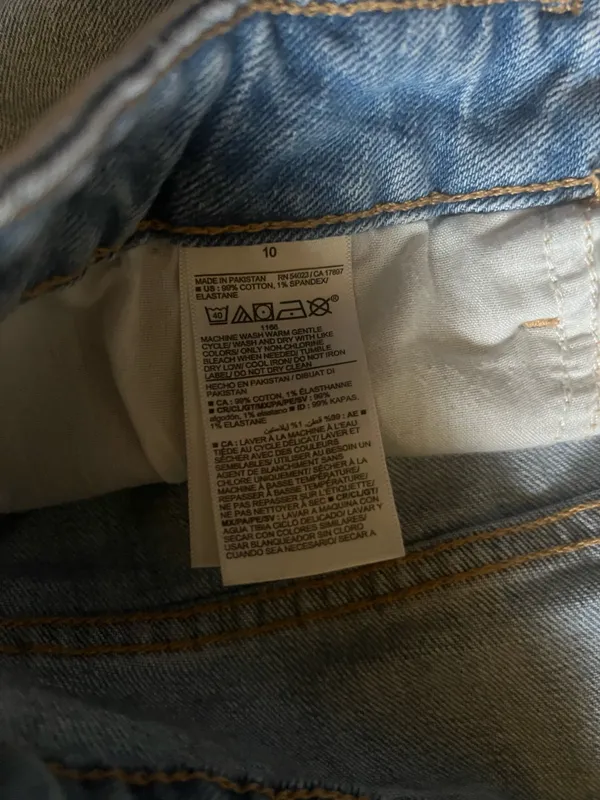 American Eagle Jean Shorts  - Image 4