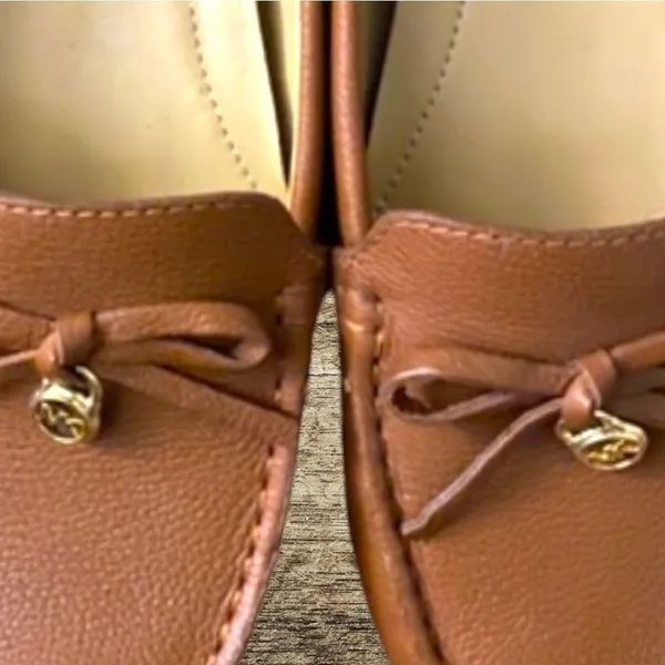 Michael Kors cute tan leather loafers! - Image 4