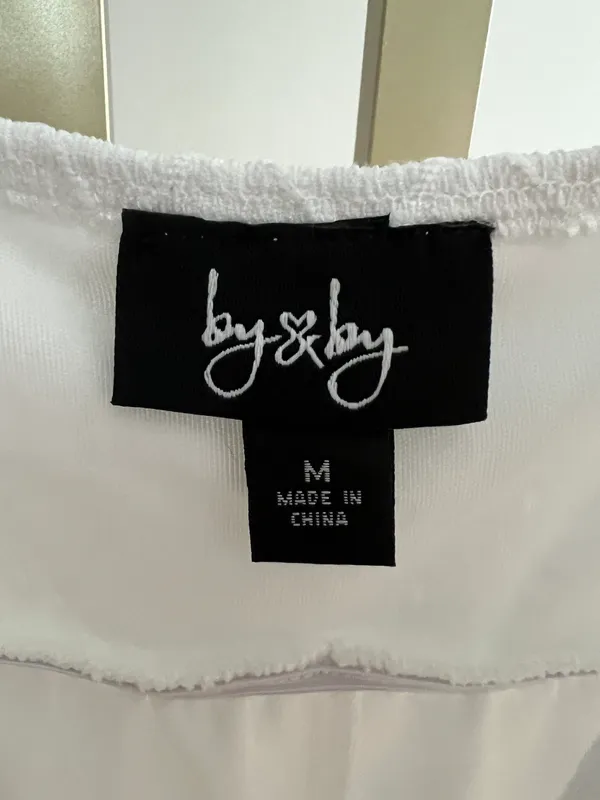 White Eyelet Dress Size M - Image 4