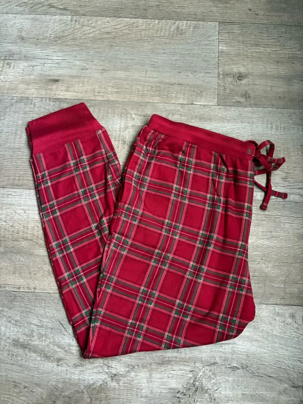 NWT Christmas Joy Spun Pajamas with Socks Sz L - Image 5
