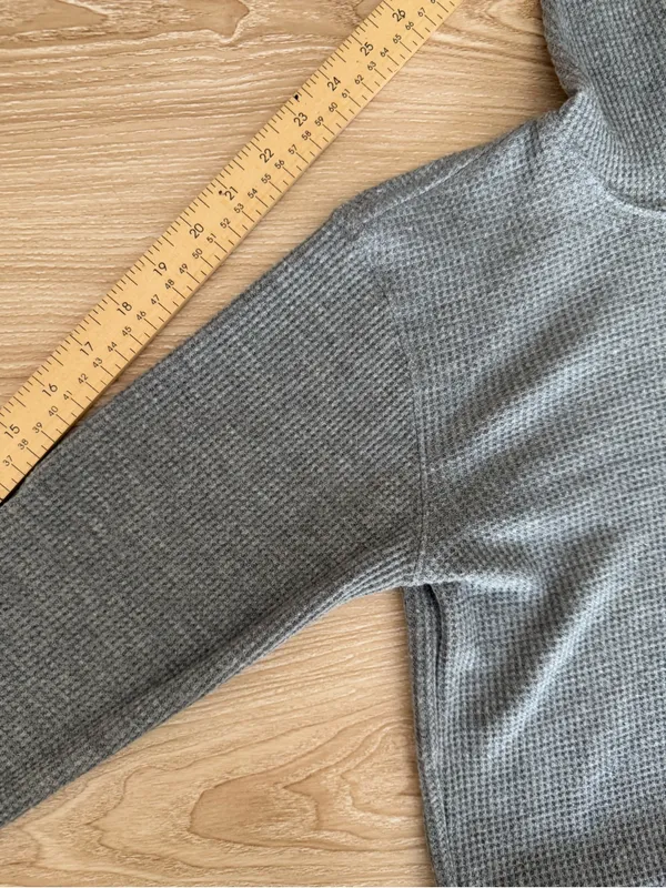 Perfectwhitetee XS Grey Waffle Knit Hoodie Pullover Comfy‎ Lounge - Image 6