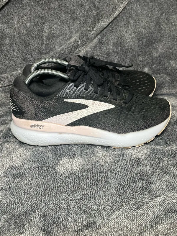 Brooks Ghost 16 Women's 8.5 B Running Shoes Black Grey Pink DNA LOFT v3 1204071B077⁠ - Image 3