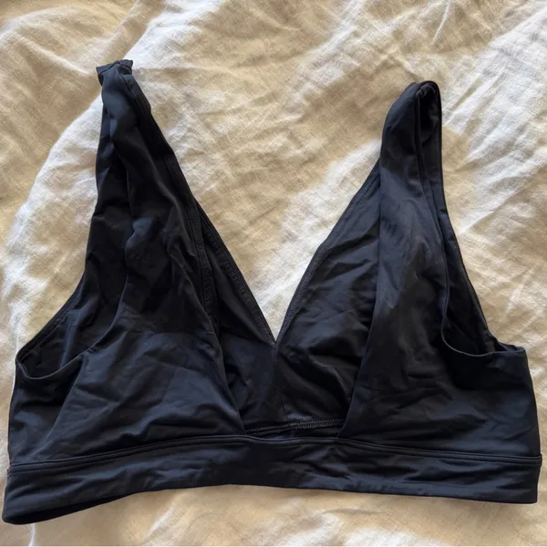 Old Navy Black Bikini Swim Top Plunge V Neck‎ - Image 2