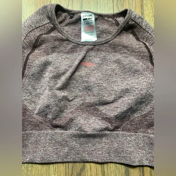 Gymshark long sleeve top medium - Image 4