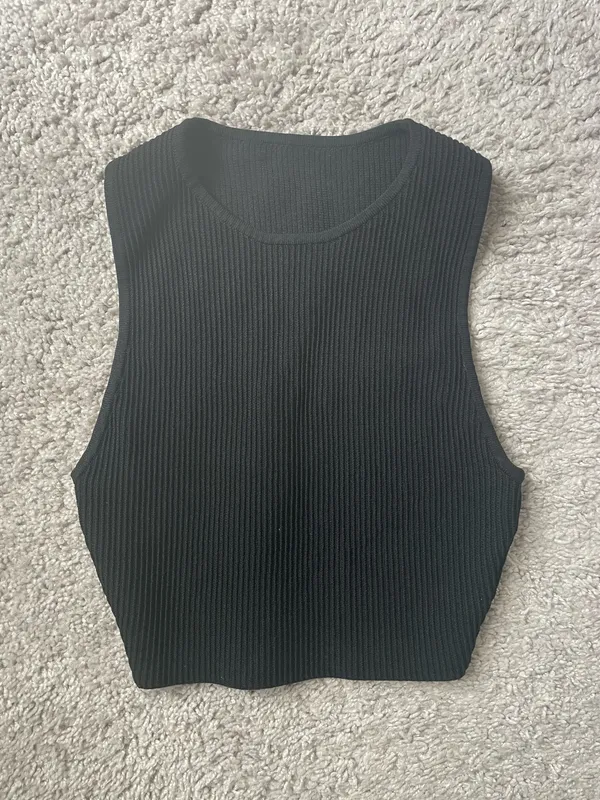 Babaton Sculpt Knit Muscle Aritzia Top - Image 2